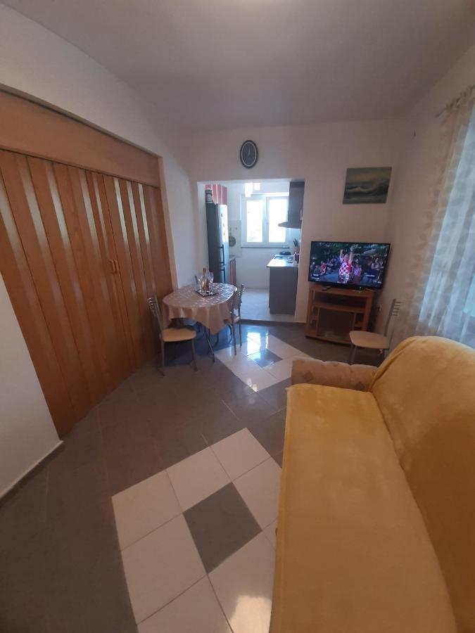 Apartments Borna ドラゲ エクステリア 写真